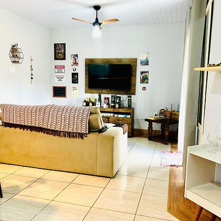 Casa Com Spa De Hidro, Aquecedor E Cromoterapia A 1,0 Km Do Centro Chapada dos Guimarães Exteriér fotografie