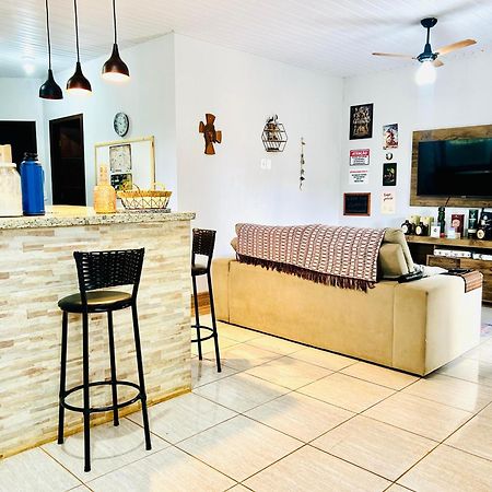 Casa Com Spa De Hidro, Aquecedor E Cromoterapia A 1,0 Km Do Centro Chapada dos Guimarães Exteriér fotografie