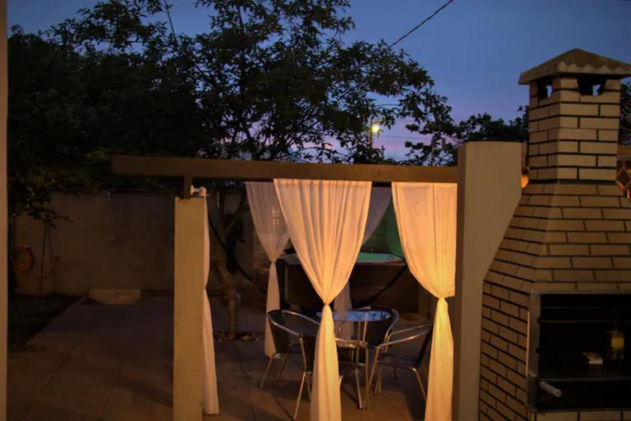 Casa Com Spa De Hidro, Aquecedor E Cromoterapia A 1,0 Km Do Centro Chapada dos Guimarães Exteriér fotografie