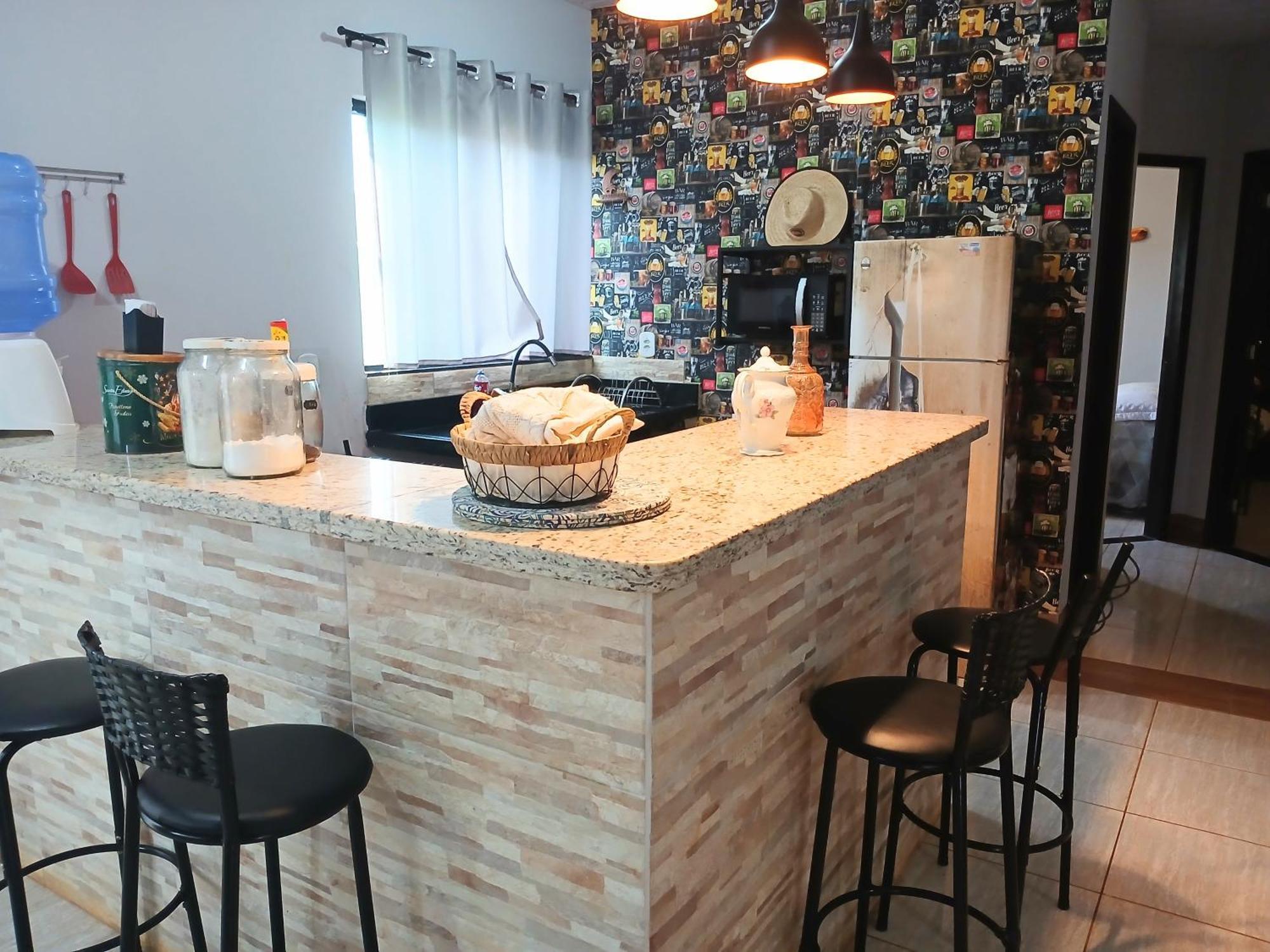 Casa Com Spa De Hidro, Aquecedor E Cromoterapia A 1,0 Km Do Centro Chapada dos Guimarães Exteriér fotografie