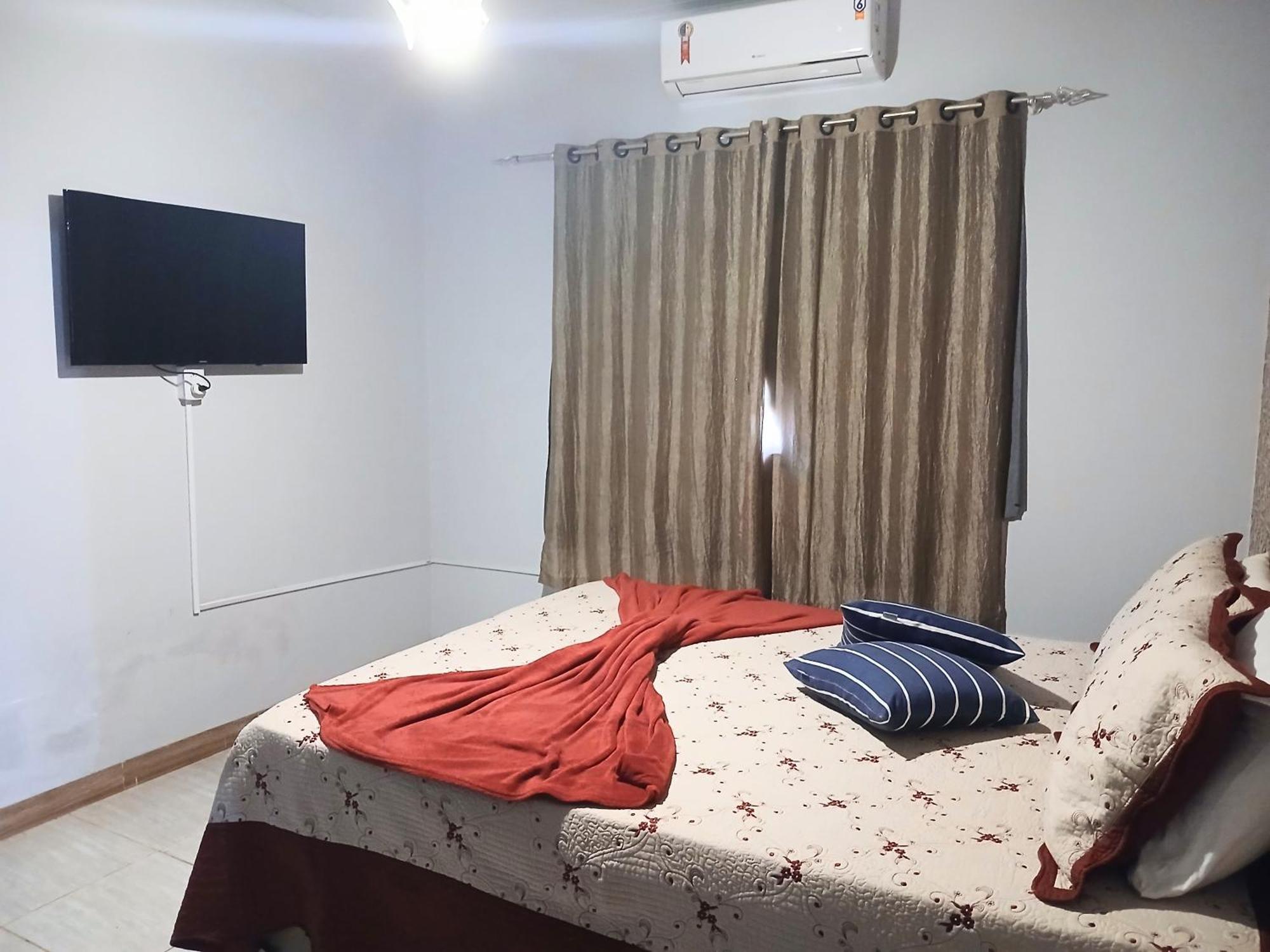 Casa Com Spa De Hidro, Aquecedor E Cromoterapia A 1,0 Km Do Centro Chapada dos Guimarães Exteriér fotografie